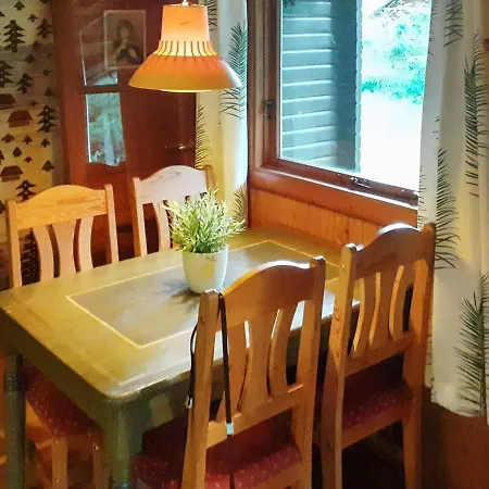 Holiday Xv Tatil Evi